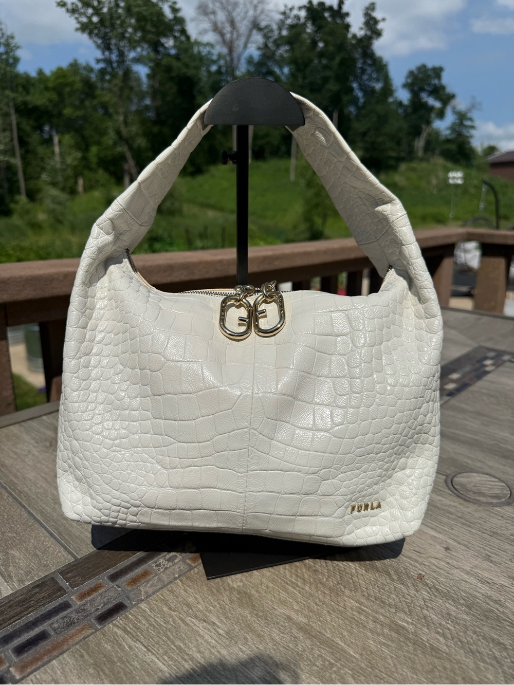 EUC Furla Ginger Hobo Bag in croc-embossed leather - Picture 6 of 12